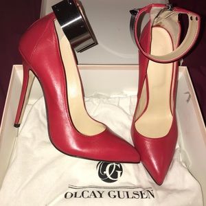 Olcay Gulsen shoes